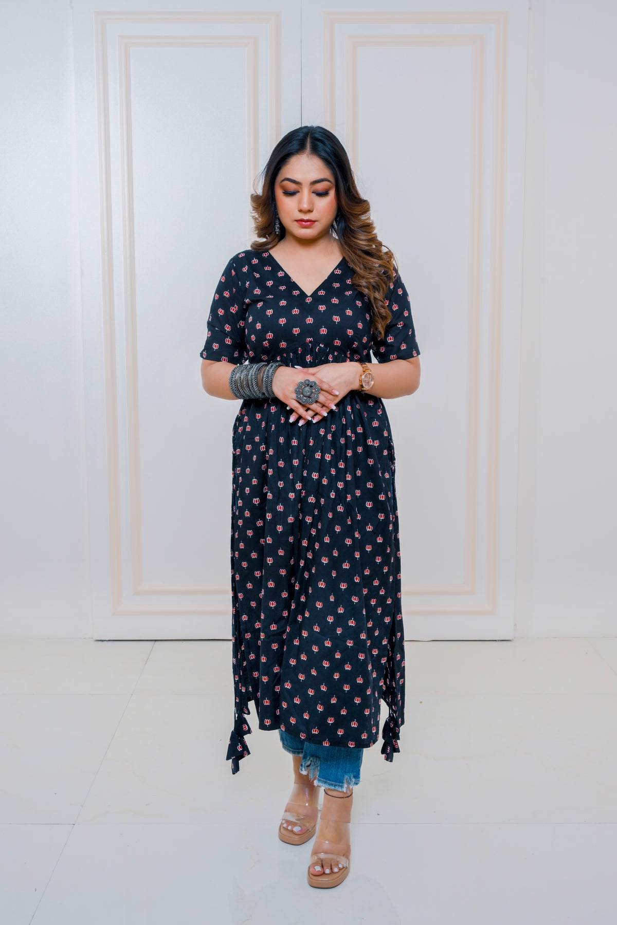 Black Alaya Kurti