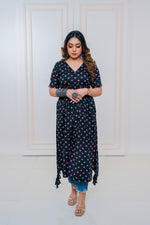 Black Alaya Kurti