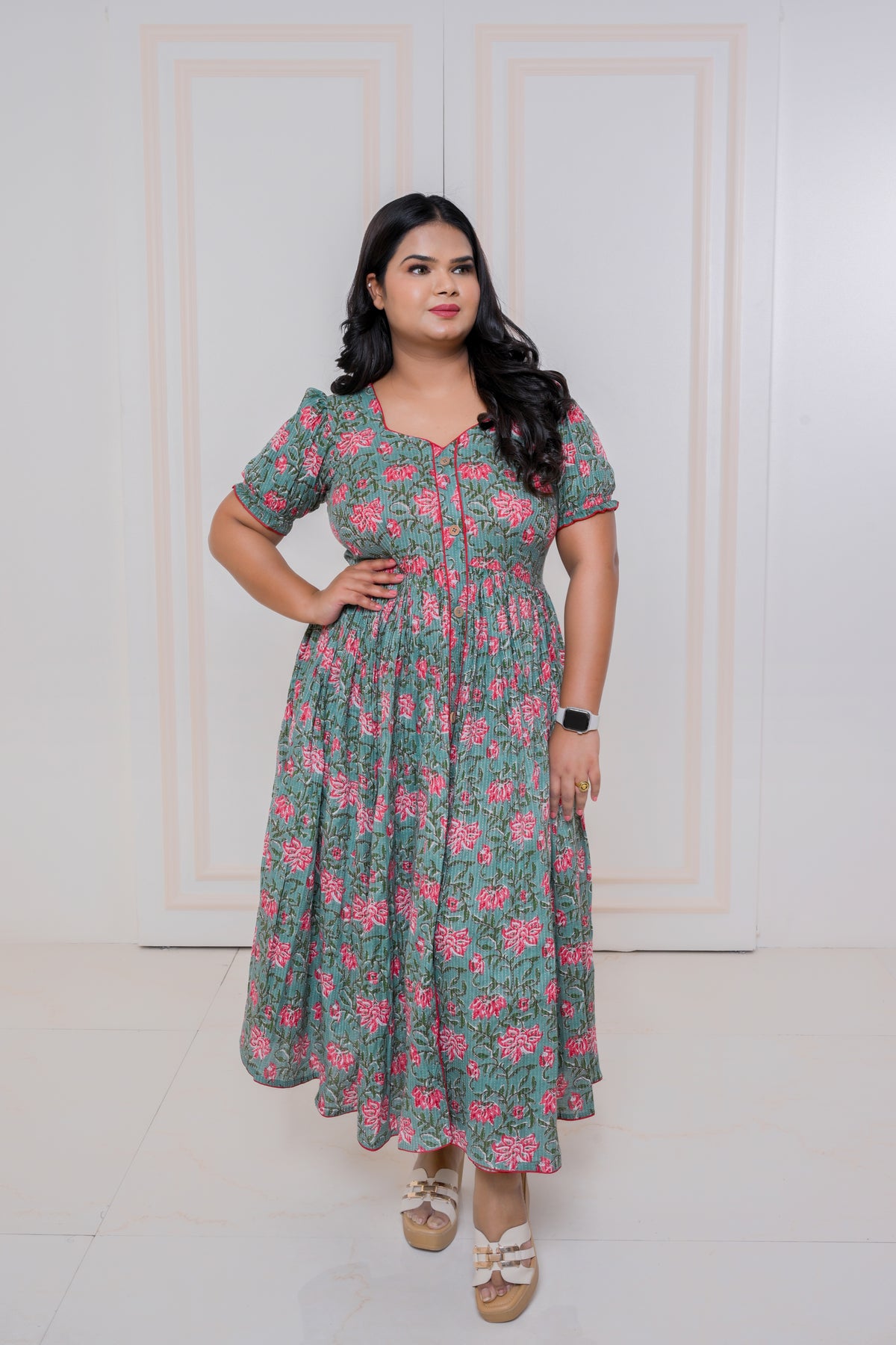 Pankhudi Midi Dress