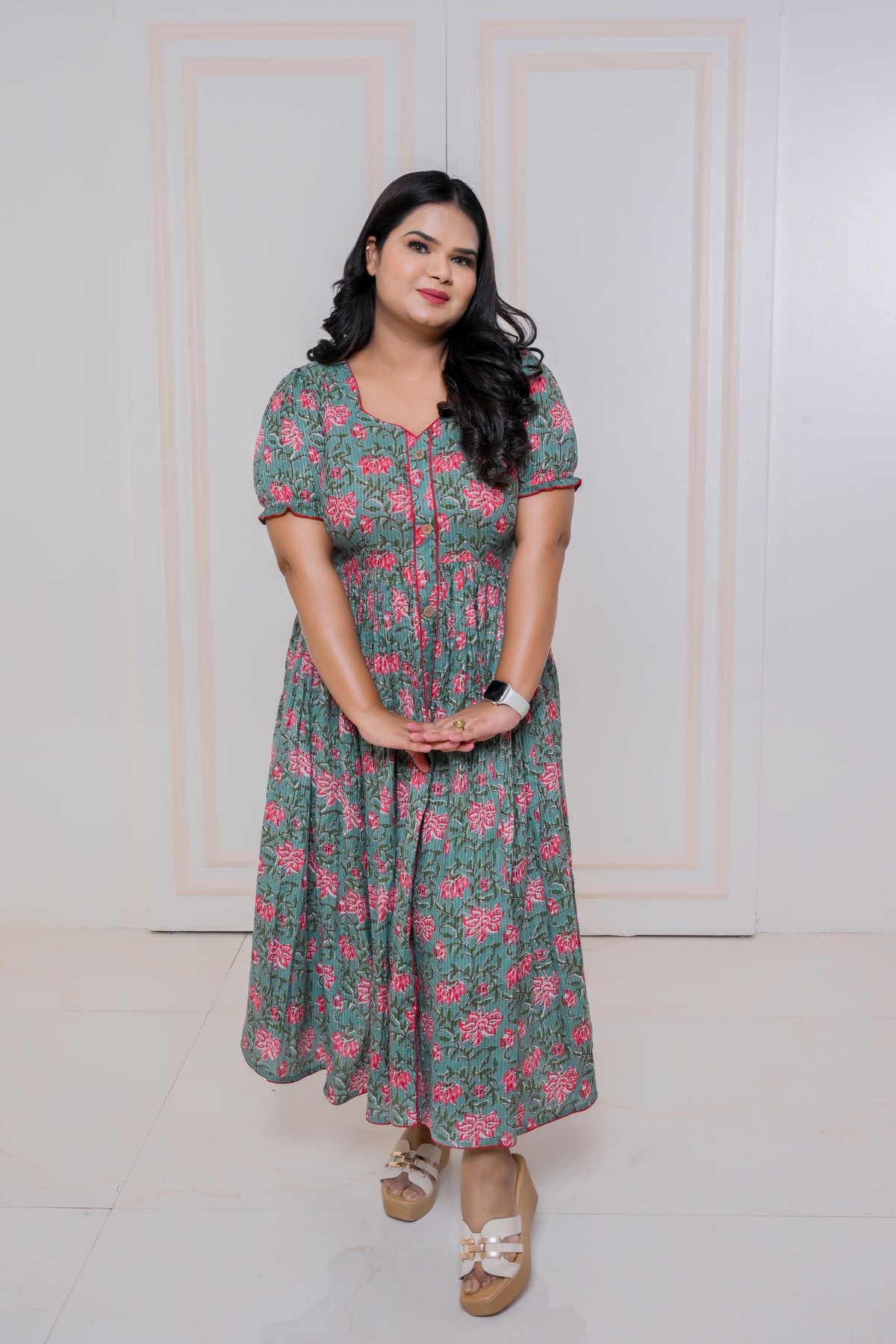 Pankhudi Midi Dress