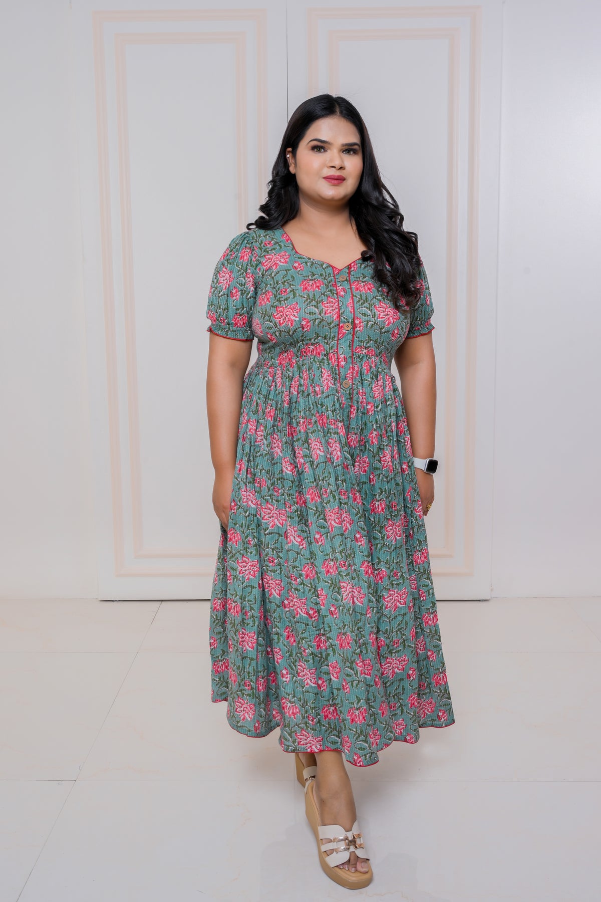 Pankhudi Midi Dress