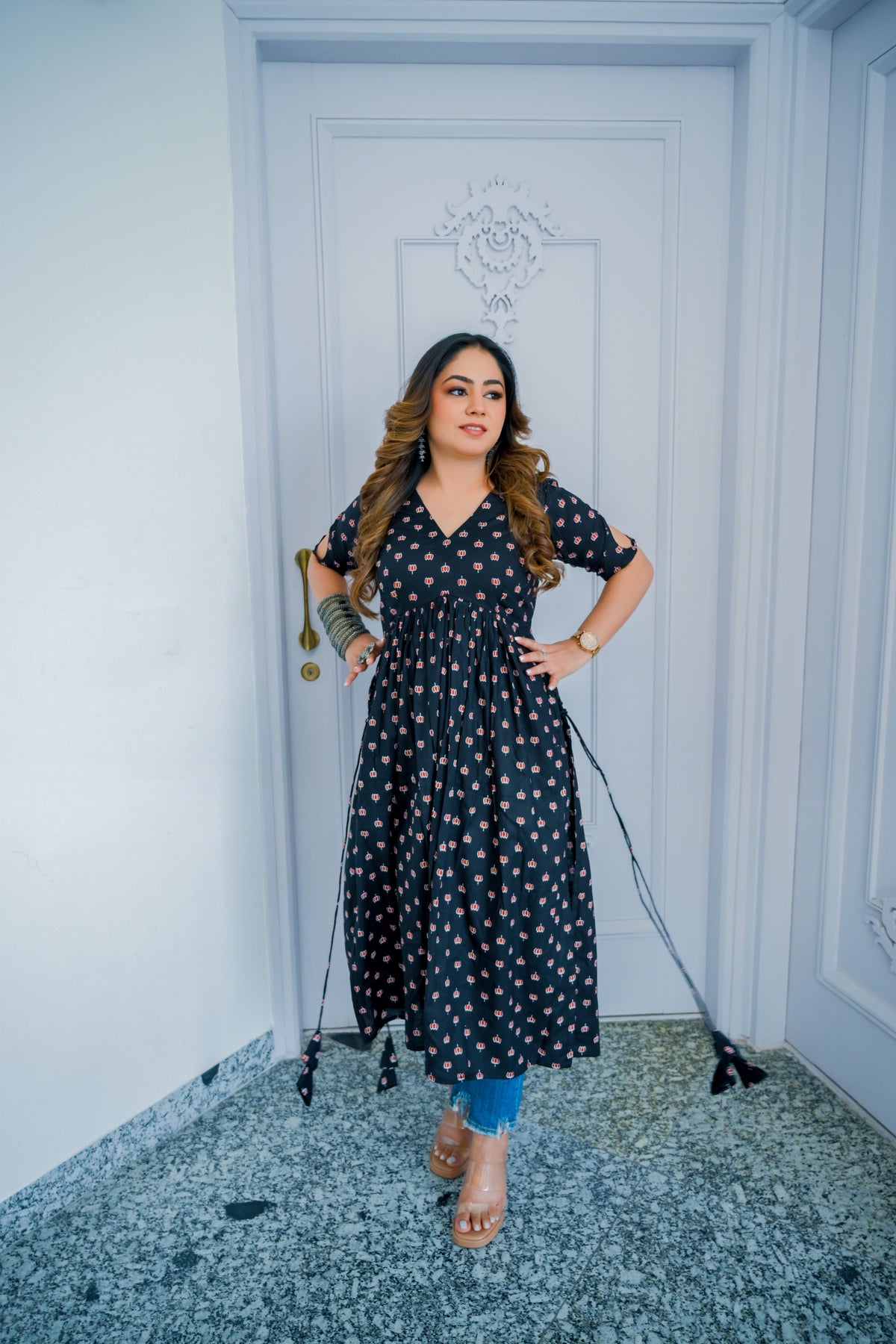 Black Alaya Kurti